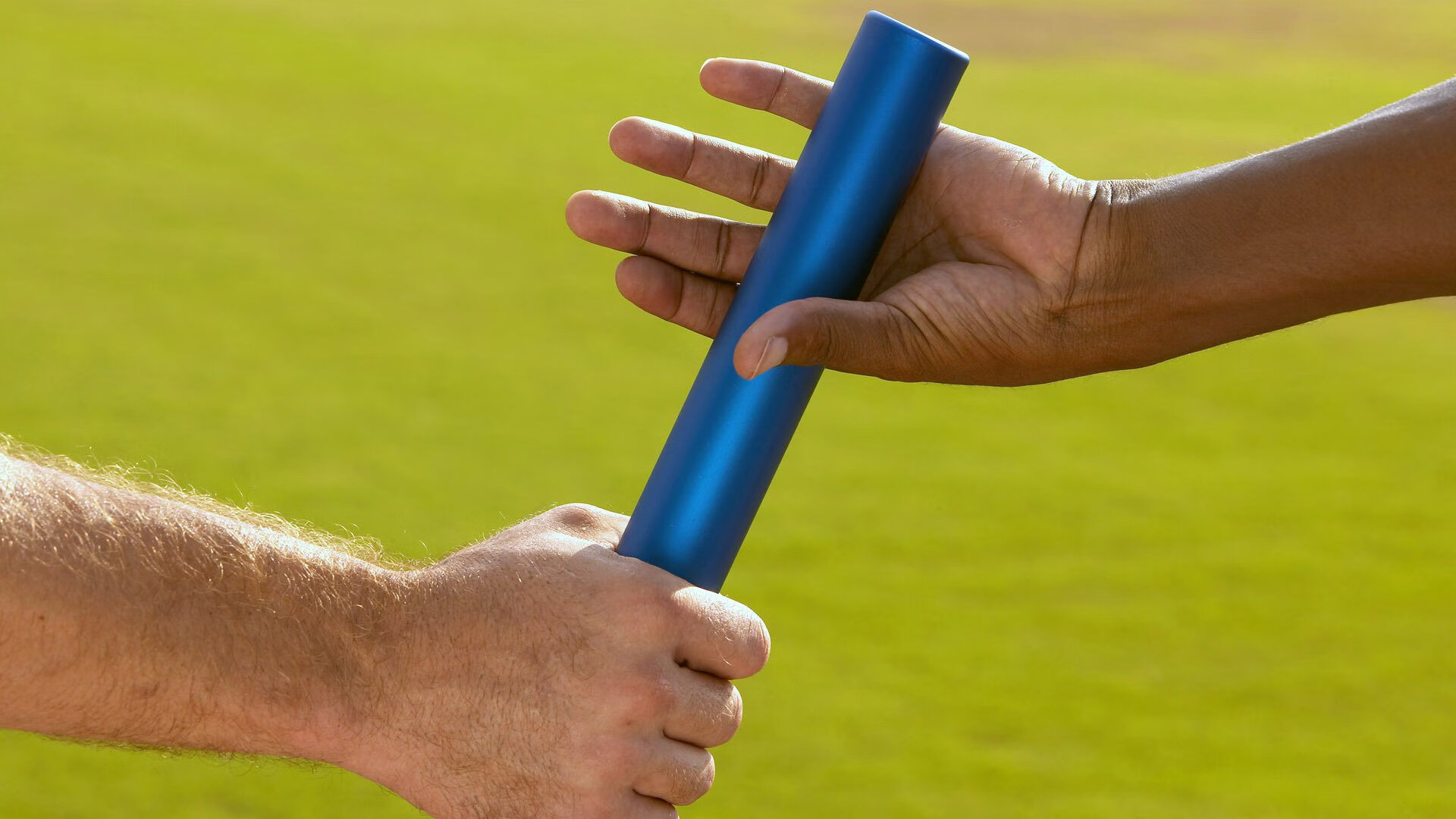 开云体育在线官网-职业联赛观赏性下降影响市场吸引力，职业联赛靠什么赚钱